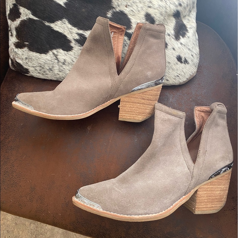Jeffrey Campbell suede booties